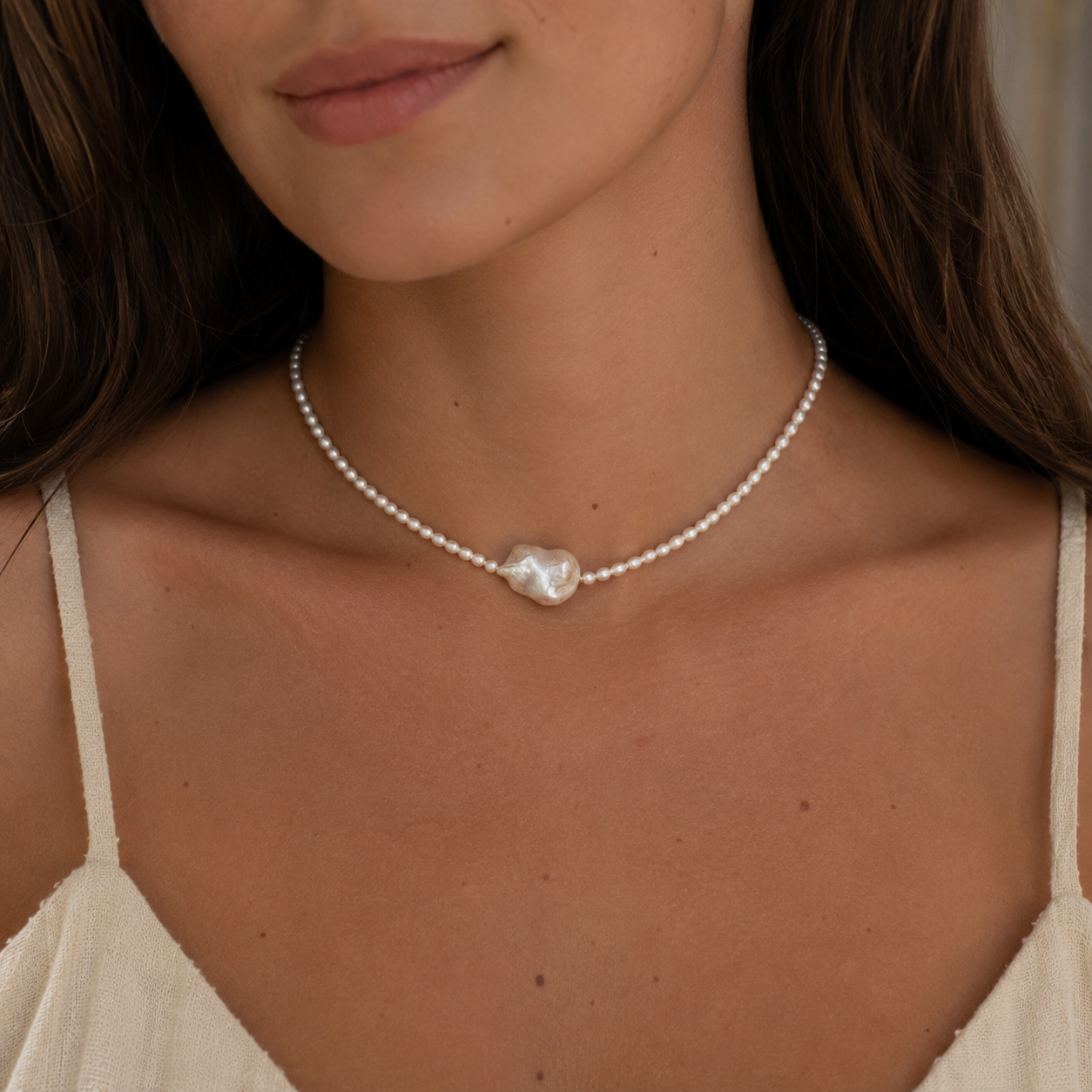 Muse Pearl Choker