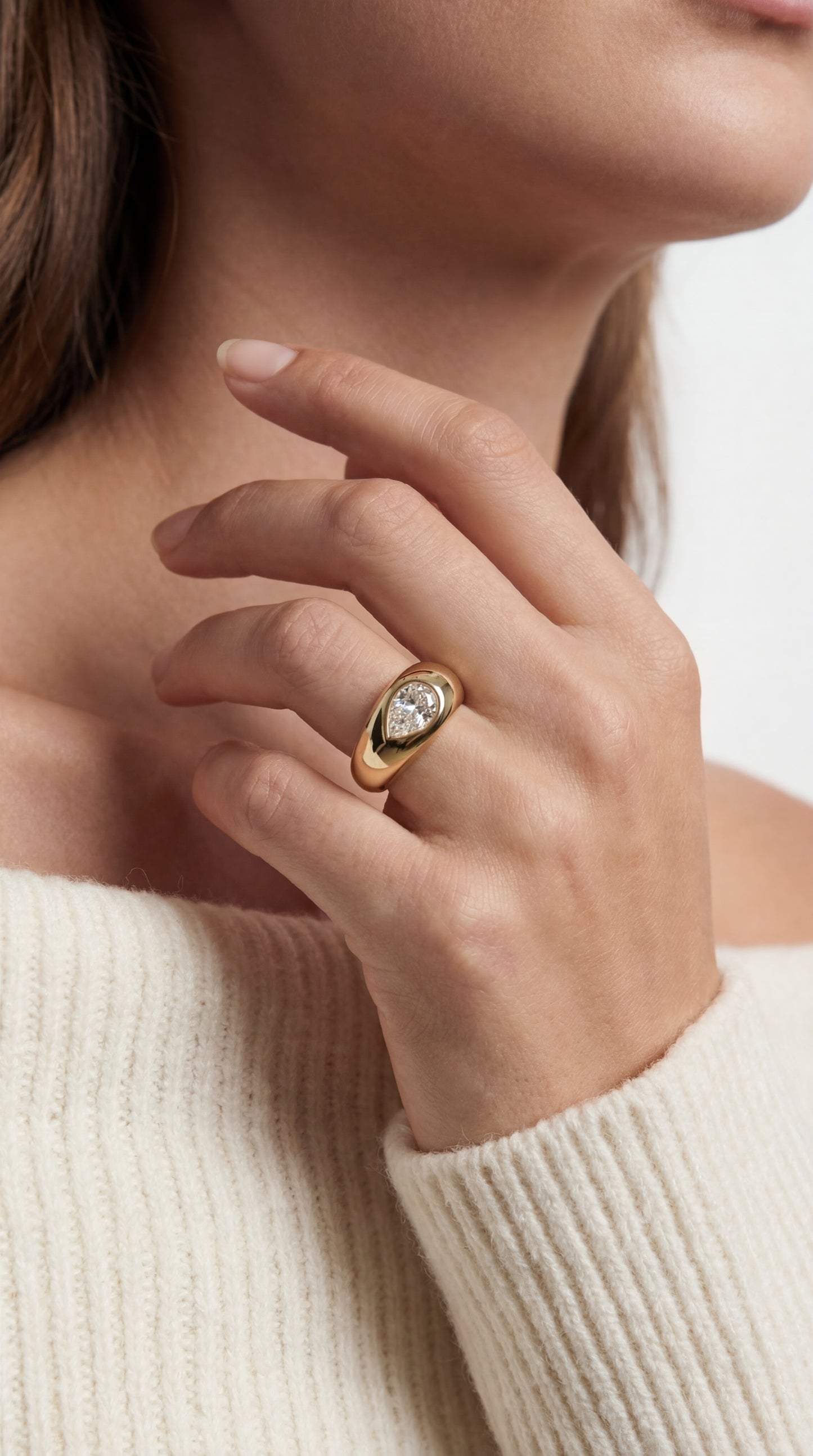 Curve Signet Ring