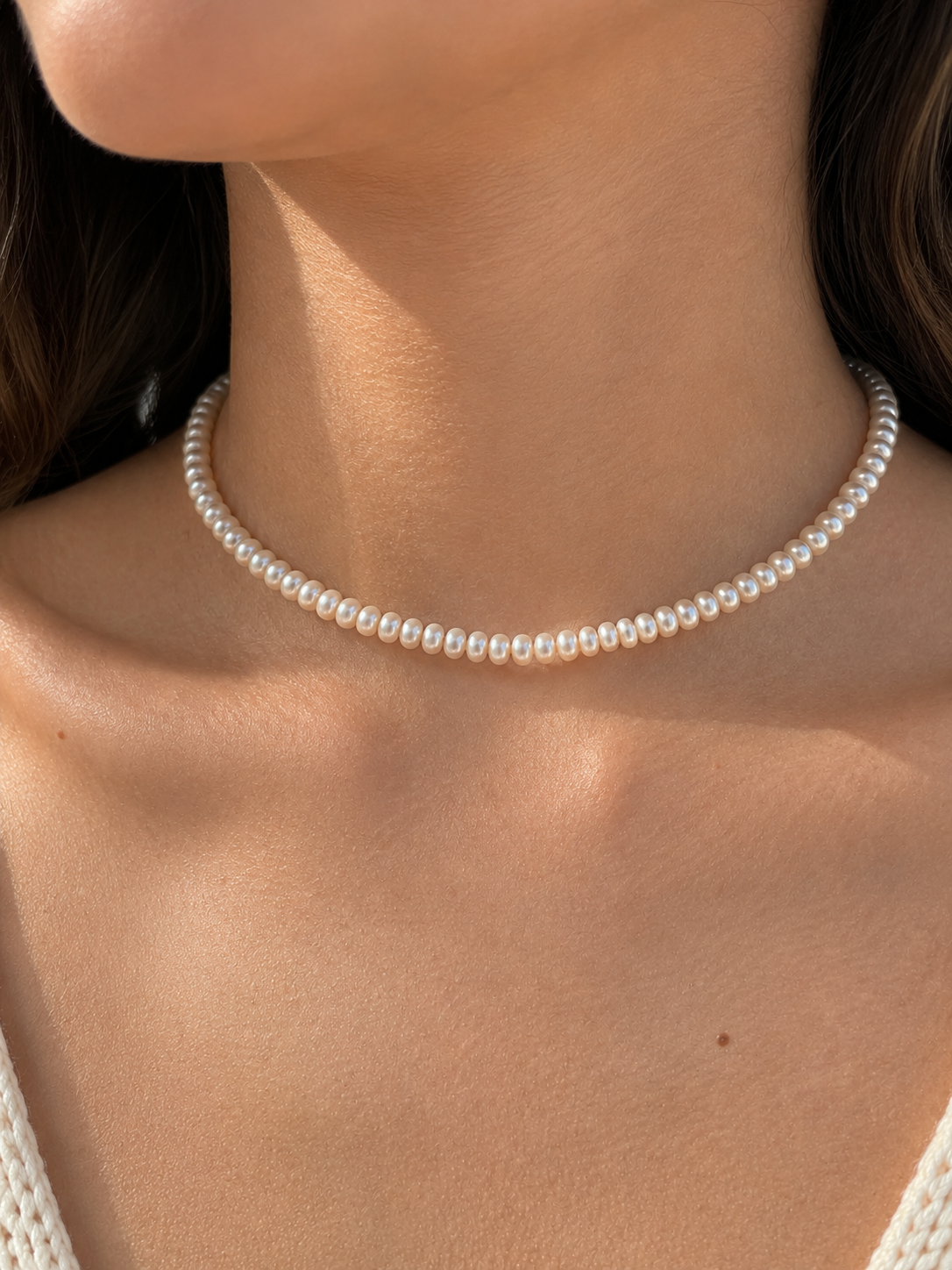 Staple Pearl Choker