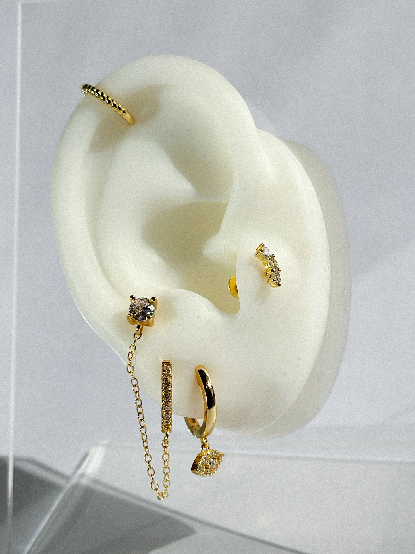 Mini Curve Earring