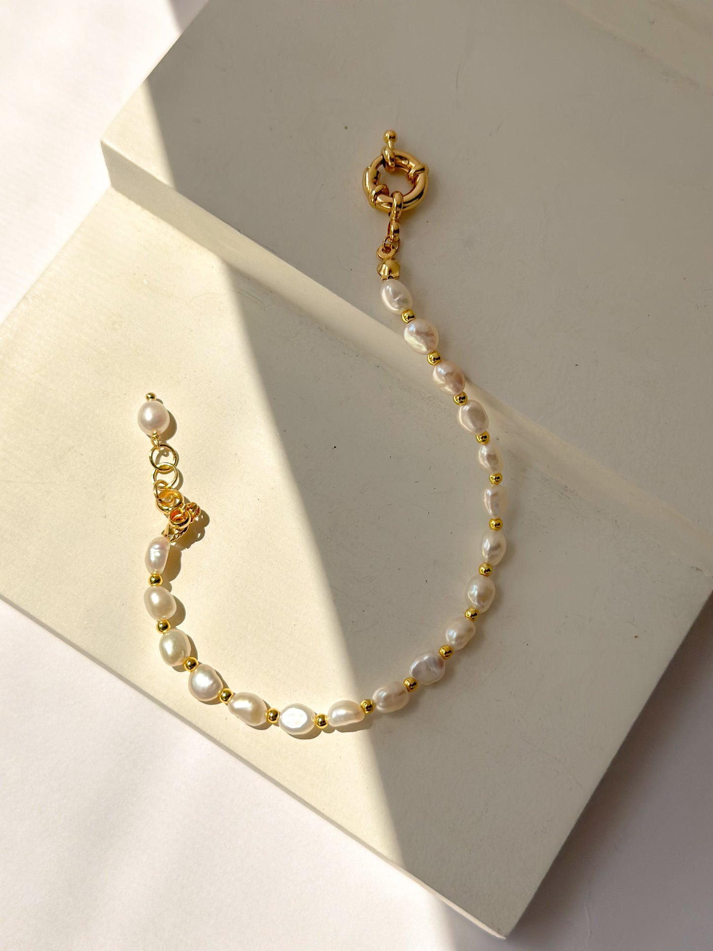 Baroque Pearl Bracelet